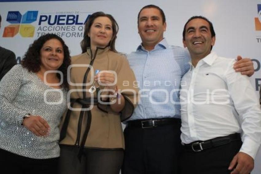 ENTREGA TRANSPORTE ADAPTADO DIF