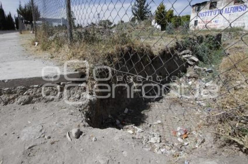 OBRAS INCONCLUSAS EN CANAL EN LAS MARGARITAS Y NACIONAL