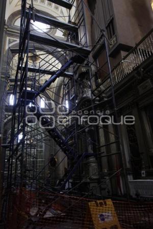 ILUMINACIÓN AL INTERIOR DE LA CATEDRAL . CITELUM