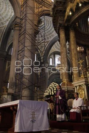 ILUMINACIÓN AL INTERIOR DE LA CATEDRAL . CITELUM