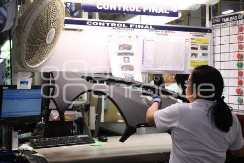 INAUGURACIÓN DE FÁBRICA DE INTERIORES FAURECIA