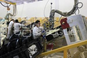 INAUGURACIÓN DE FÁBRICA DE INTERIORES FAURECIA