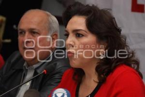 IVONNE ORTEGA SE REÚNE CON LA DIRIGENCIA