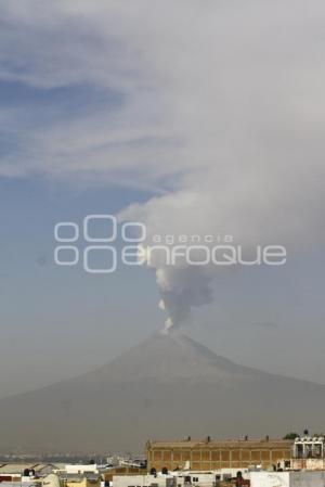 FUMAROLA DEL VOLCÁN POPOCATÉPETL