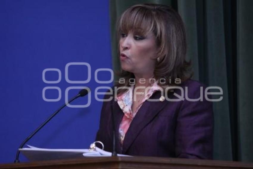 CONFERENCIA LA MUJERES EN LA COMUNICACIÓN SOCIEDAD INTERAMERICANA DE PRENSA . UDLAP