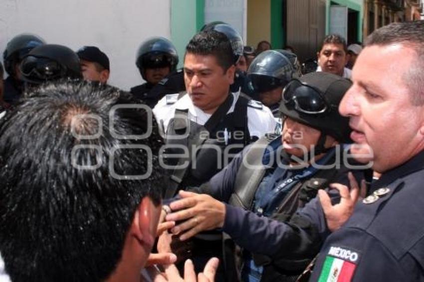 ENFRENTAMIENTO ENTRE ELEMENTOS DE LA SSPYTM Y ANTORCHISTAS