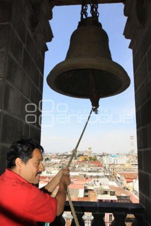 REPIQUE DE CAMPANAS EN CATEDRAL