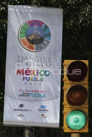 PENDONES DEL TIANGUIS TURÍSTICO