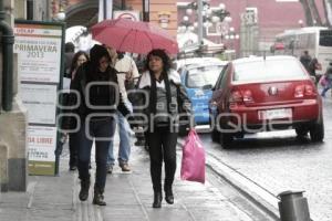 LLUVIA EN LA ANGELOPÓLIS