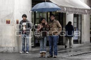 LLUVIA EN LA ANGELOPÓLIS