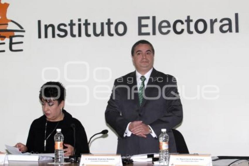 SESIÓN IEE