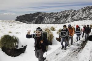 NEVADA EN LOS VOLCANES