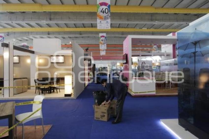 ÚLTIMOS DETALLES PARA EL TIANGUIS TURÍSTICO