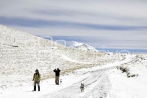 NEVADA EN LOS VOLCANES