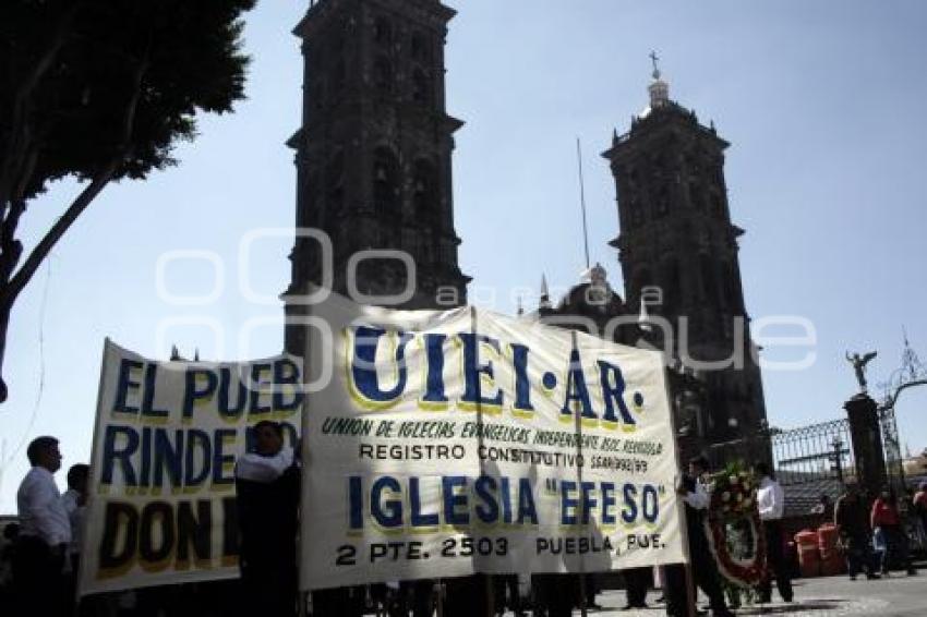 EVANGÉLICOS CELEBRAN A JUÁREZ