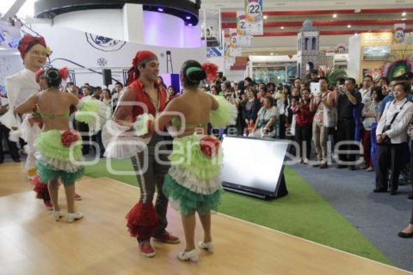 TIANGUIS TURÍSTICO ACCESO LIBRE