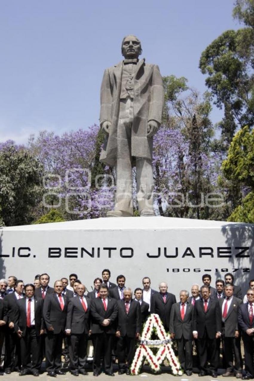 MASONES CONMEMORAN NATALICIO DE BENITO JUÁREZ