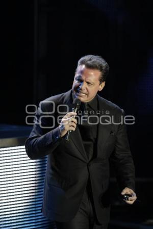 CONCIERTO LUIS MIGUEL "THE HITS TOUR"