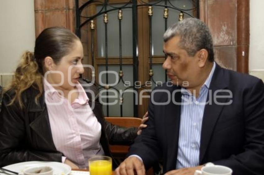 DIPUTADOS DEL PRI SE PRONUNCIAN A FAVOR DE AGÜERA