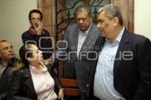 DIPUTADOS DEL PRI SE PRONUNCIAN A FAVOR DE AGÜERA