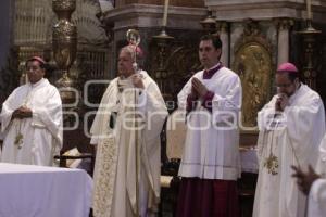 MISA CRISMAL CATEDRAL DEL PUEBLA . SEMANA SANTA