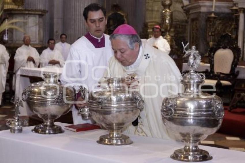 MISA CRISMAL CATEDRAL DEL PUEBLA . SEMANA SANTA