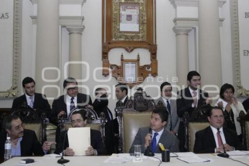 SESIÓN EXTRAORDINARIA DE CABILDO