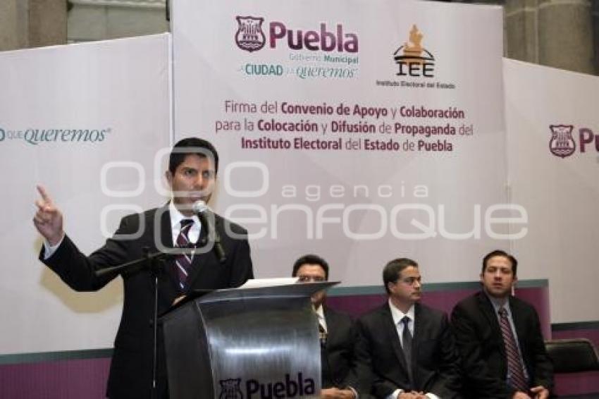 FIRMA DE CONVENIO IEE Y AYUNTAMIENTO