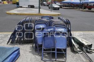 IMPIDEN COLOCACIÓN DE PUESTO . EL CALVARIO