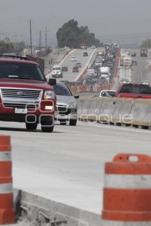 TRÁFICO EN AUTOPISTA MÉXICO PUEBLA