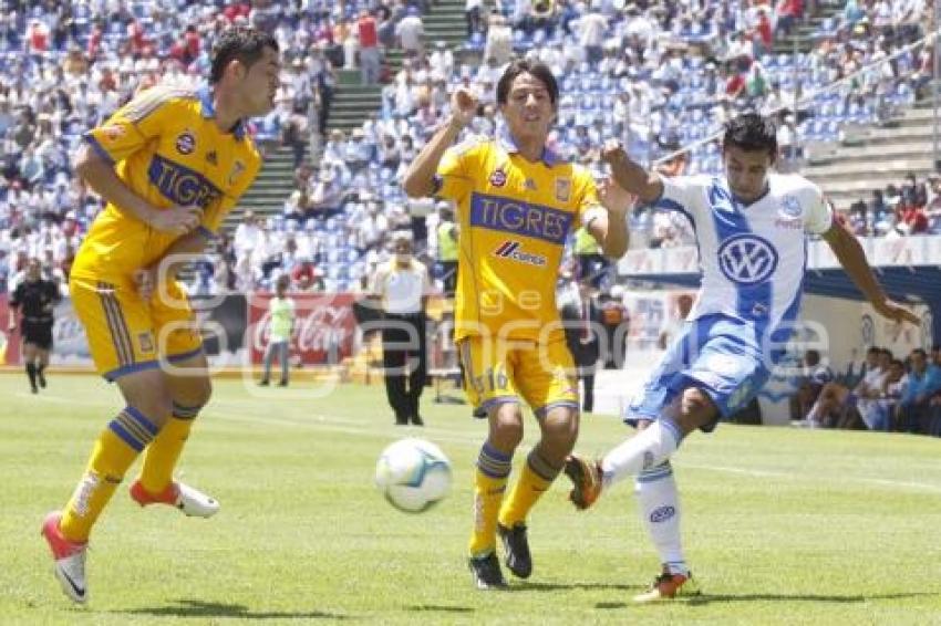 FUTBOL . PUEBLA FC VS TIGRES UANL