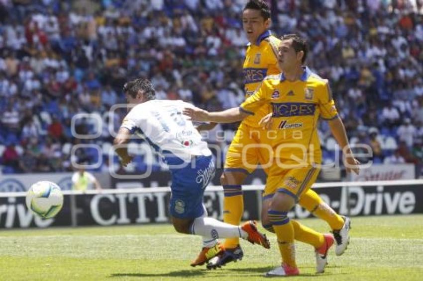 FUTBOL . PUEBLA FC VS TIGRES UANL