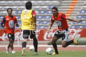 FUTBOL . ENTRENAMIENTO LOBOS