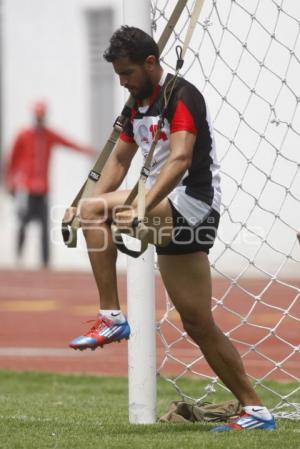 FUTBOL . ENTRENAMIENTO LOBOS