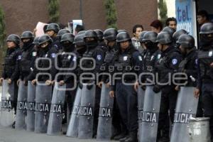 MANIFESTANTES SE RETIRAN DE LA AV XONACATEPEC