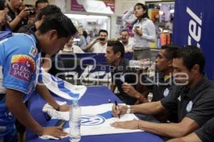 FIRMA DE AUTÓGRAFOS PUEBLA FC