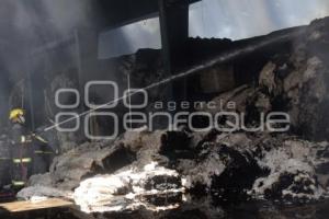 INCENDIO BODEGA TEXTIL PARQUE INDUSTRIAL PUEBLA 200