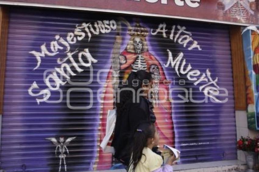 ANIVERSARIO ALTAR . SANTA MUERTE