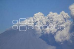 FUMAROLA. VOLCÁN POPOCATÉPETL