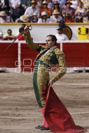 TORERO ALEJANDRO MARTÍNEZ VÉRTIZ TOROS EN EL RELICARIO