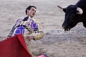 TORERO FERMIN SPINOLA . TOROS EN EL RELICARIO