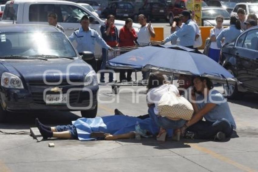 ASALTO CUENTAHABIENTE PLAZA SAN ANGEL