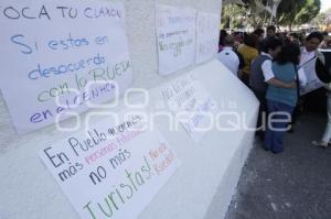 PADRES DE FAMILIA DEL CENHCH SE REÚNEN