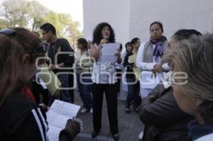 PADRES DE FAMILIA DEL CENHCH SE REÚNEN