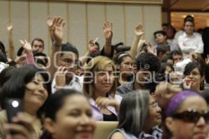 JENARO VILLAMIL . BUAP