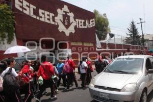 SE INCENDIA PALMERA EN ESCUELA