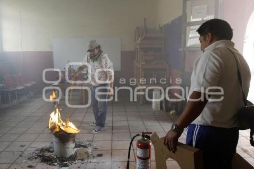 SIMULACRO ESCUELAS