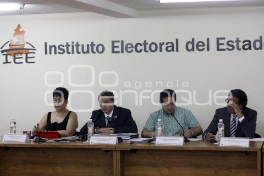 SESIÓN IEE