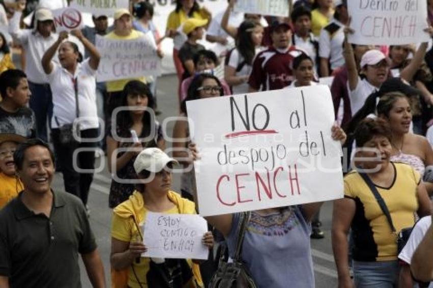 MANIFESTACIÓN DEL CENHCH CONTRA LA RUEDA DE LA FORTUNA