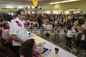 CONVENCIÓN DE IZQUIERA DEMOCRÁTICA NACIONAL